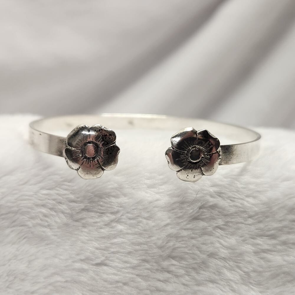 Vintage silver plated infants bracelet